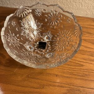 Mikasa christmas vintage  Glass Bowl